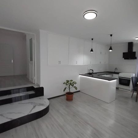 Vernatun Guest House Gyumri Exterior photo