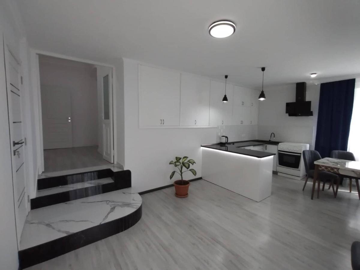 Vernatun Guest House Gyumri Exterior photo
